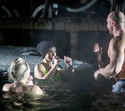 Naktinės maudynės stebuklingame vandenyje 2022