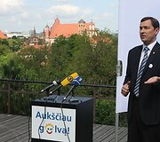 A.Zuokui malonu pripažinti, kad mokesčių reforma efekto nedavė.