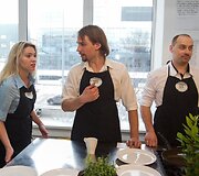 &bdquo;Baltijos kamerinio operos teatro&ldquo; nariai bandė neprisvilinti pirmojo blyno