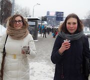 Kontrolieriai kar&scaron;tą arbatą dalino stotelėje prie Žaliojo tilto.