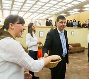 Seime vyko akcija &ndash; specialus &scaron;okis, kuriuo pasmerktas smurtas prie&scaron; viso pasaulio moteris.