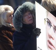 Neringos Venckienės rėmėjai Nepriklausomybės aik&scaron;tėje susirinko į protesto akciją.