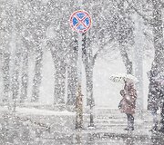Pavasari&scaron;ką saulę Vilniuje vėl pakeitė sniegas 