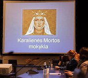 Naujosios mokyklos pristatymas.