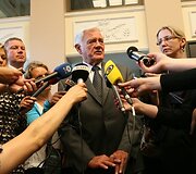 De&scaron;imt metų Prezidento poste i&scaron;buvęs Valdas Adamkus baigdamas kadenciją atsisveikina su žiniasklaida.