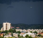 I&scaron; didelio debesies &ndash; mažas lietus