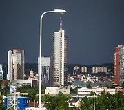 I&scaron; didelio debesies &ndash; mažas lietus