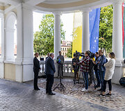 Ministrų komentarai apie pasieniečių apginklavimą