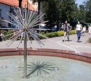 Fontanas Vokiečių gatvėje atnaujintas už verslininkų pinigus.