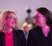 Au&scaron;rinė Armonaitė ir Ewelina Dobrowolska