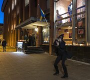 Palaikymo akcijos performansas prie LNOBT &bdquo;Gedulo mėnuo. Pirma diena&ldquo;