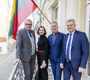Signatarų namai &ndash; Vasario 16-ąją pasitinka atsinaujinę