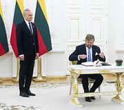 Gitanas Nausėda, Nyderlandų karalius Willemas Alexanderis