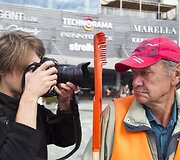 Kiemsargiai prie Vilniaus miesto savivaldybės.