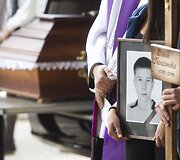 Biržuose kulkos pakirstas septyniolikametis i&scaron;lydimas į amžinojo poilsio vietą