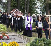 Biržuose kulkos pakirstas septyniolikametis i&scaron;lydimas į amžinojo poilsio vietą