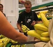 Ketvirtadienio vakarą vilniečiams ir miesto svečiams duris atvėrė naujas prekybos ir pramogų centras &bdquo;Ozas&ldquo;.