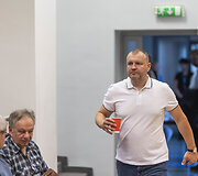Vilniaus miesto apylinkės teisme tęsiasi prie Seimo vykusių riau&scaron;ių bylos nagrinėjimas
