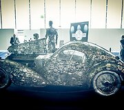 &bdquo;Giants of Steel&ldquo; plieninių skulptūrų ekspozicija Frankfurte