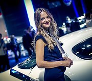Frankfurto automobilių parodos merginos