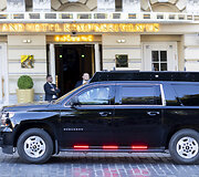 JAV prezidento Joe Bideno kortežas prie &bdquo;Kempinski&ldquo; vie&scaron;bučio