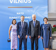 NATO valstybių lyderiai rinkosi į i&scaron;kilmingą vakarienę Prezidentūroje
