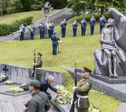 Medininkų žudynių pagerbimo ceremonija Antakalnio kapinėse