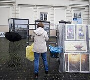 Suvenyrų pardavėjai pasipiktino be jų žinios i&scaron;vežtais prekybos paviljonais.