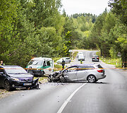 Vilniaus Pilaitės rajone susidūrė automobiliai, yra nukentėjusių