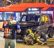 Prie Žaliojo tilto susidūrė &bdquo;&Scaron;koda&ldquo; ir prabangus &bdquo;Mercedes&ldquo; automobilis