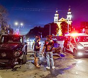 Prie Žaliojo tilto susidūrė &bdquo;&Scaron;koda&ldquo; ir prabangus &bdquo;Mercedes&ldquo; automobilis