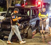 Prie Žaliojo tilto susidūrė &bdquo;&Scaron;koda&ldquo; ir prabangus &bdquo;Mercedes&ldquo; automobilis