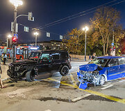 Prie Žaliojo tilto susidūrė &bdquo;&Scaron;koda&ldquo; ir prabangus &bdquo;Mercedes&ldquo; automobilis