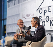 &bdquo;Open books&ldquo; festivalyje &ndash; naujovės ir R.Kmitai įteikta premija