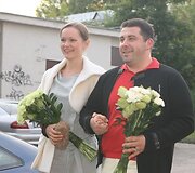 Dizaineriai pristatė naujausias 2009&ndash;2010 metų rudens/žiemos kolekcijų modelius. Į kolekcijų pristatymą atvyko daug visuomenėje žinomų žmonių.