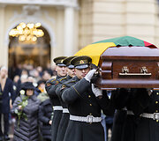 Pulkininko J. Vitkaus-Kazimieraičio laidotuvių ceremonija