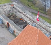 Trakų pilyje rastas sprogmuo