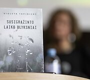 Violetos Tapinienės knygos &bdquo;Susigrąžinto laiko blyksniai&ldquo; pristatymas