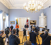 Viktorija Čmilytė-Nielsen, Gitanas Nausėda