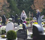 Visų &Scaron;ventųjų diena Vilniaus kapinėse.