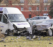 BMW ir &bdquo;Venipak&ldquo; mikroautobuso avarija Vilniuje