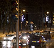 Neveikiantis &scaron;viesoforas Vilniuje prie Mindaugo tilto