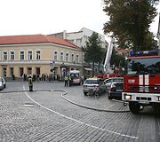 Ugniagesių pratybos penktadienio rytą Vilniaus centre sukėlė nerimo sostinės gyventojams.