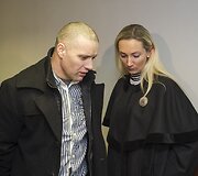 Rumunijos piliečiai i&scaron;girdo nuosprendį bankomato duomenų vagystės byloje.