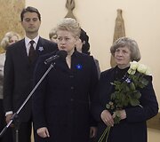 Laisvės gynėjų dienos proga prezidentė Dalia Grybauskaitė lankėsi Vilniaus &bdquo;Ryto&ldquo; progimnazijoje.