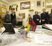 Laisvės gynėjų dienos proga prezidentė Dalia Grybauskaitė lankėsi Vilniaus &bdquo;Ryto&ldquo; progimnazijoje.