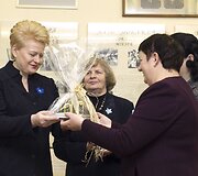 Laisvės gynėjų dienos proga prezidentė Dalia Grybauskaitė lankėsi Vilniaus &bdquo;Ryto&ldquo; progimnazijoje.