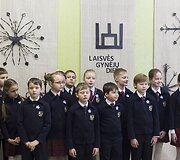 Laisvės gynėjų dienos proga prezidentė Dalia Grybauskaitė lankėsi Vilniaus &bdquo;Ryto&ldquo; progimnazijoje.