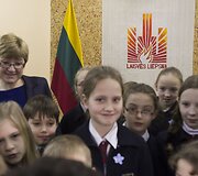 Laisvės gynėjų dienos proga prezidentė Dalia Grybauskaitė lankėsi Vilniaus &bdquo;Ryto&ldquo; progimnazijoje.