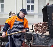 Vilniaus gatvėse prasidėjo tradicinė Kaziuko mugė.